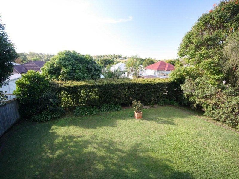 143 Main Avenue, Wavell Heights QLD 4012