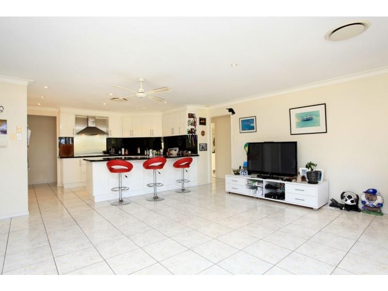 21 Morris Road, Kippa-ring QLD 4021