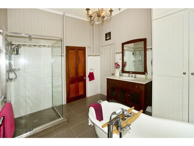 116 King Street, Woody Point QLD 4019
