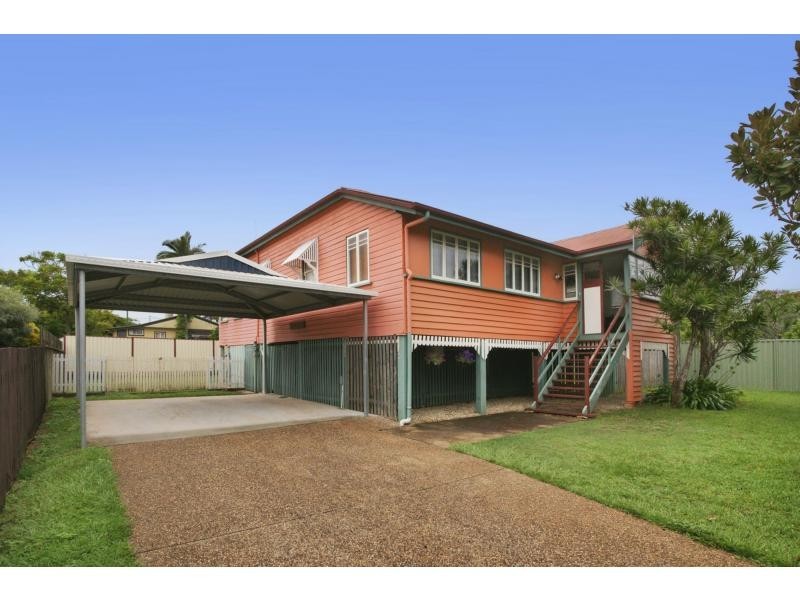 116 King Street, Woody Point QLD 4019