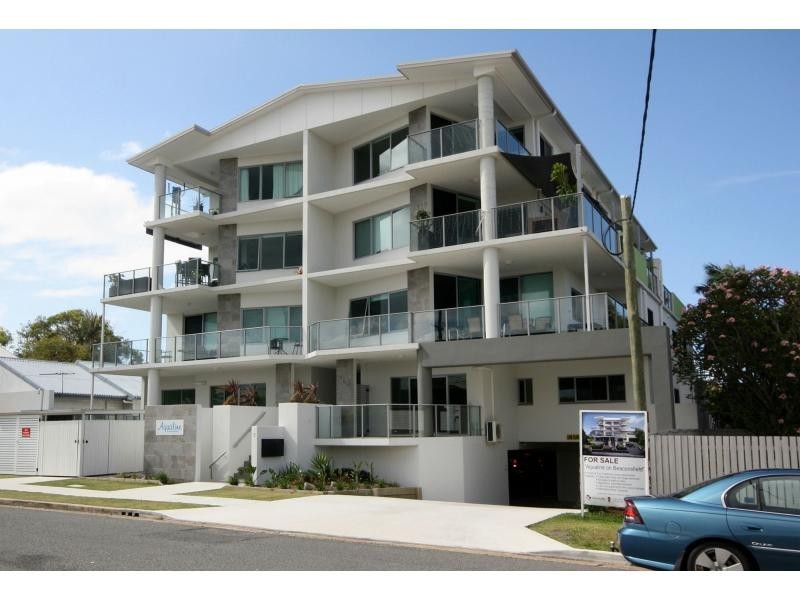 Unit 4/2 Beaconsfield Street, Margate QLD 4019