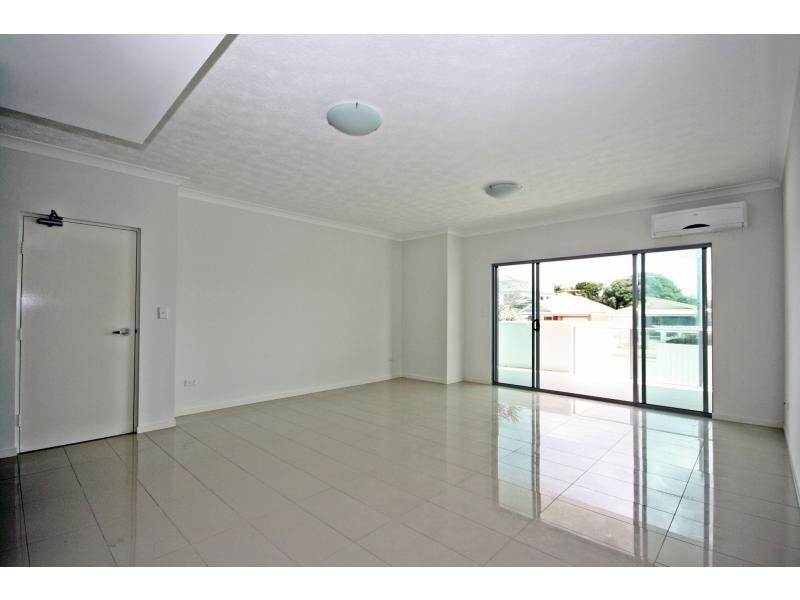 Unit 4/2 Beaconsfield Street, Margate QLD 4019