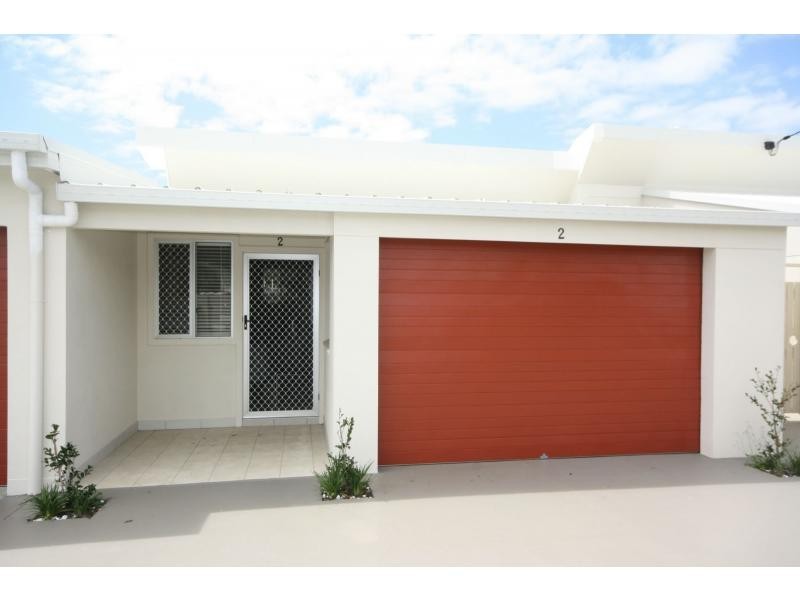 2/564 Oxley Avenue West, Scarborough QLD 4020