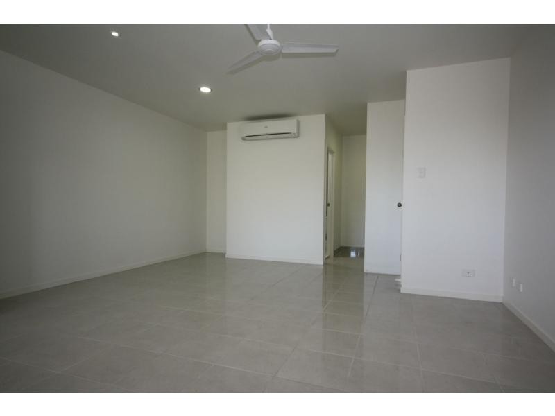 4/564 Oxley Avenue West, Scarborough QLD 4020
