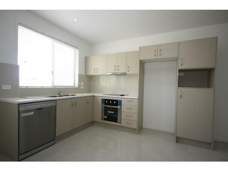 4/564 Oxley Avenue West, Scarborough QLD 4020