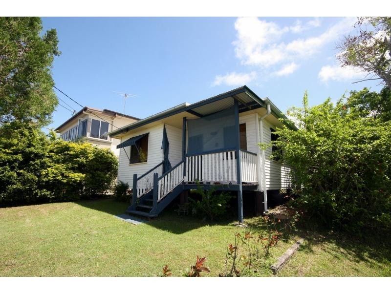 19 Adrian Street, Margate QLD 4019