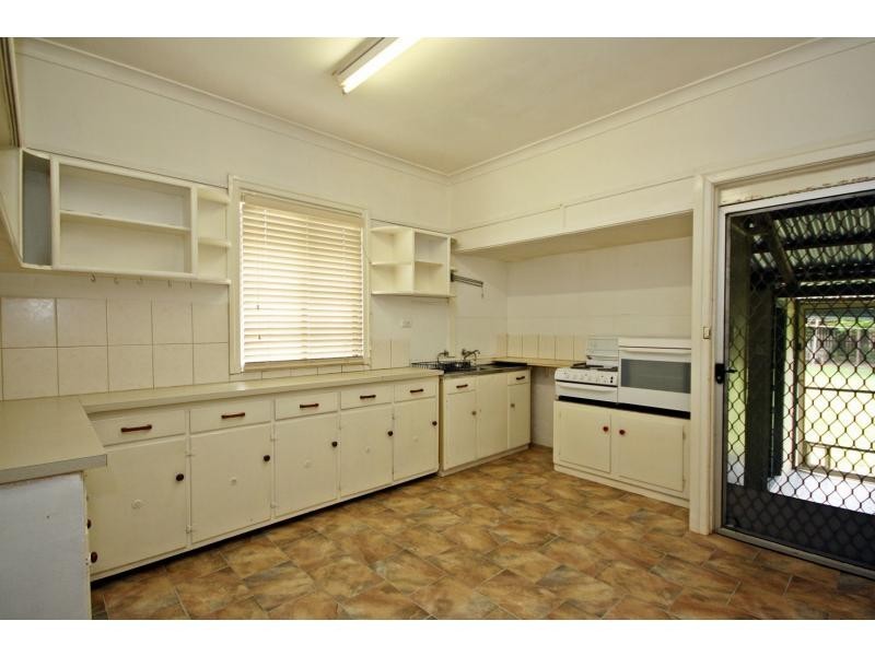 19 Adrian Street, Margate QLD 4019