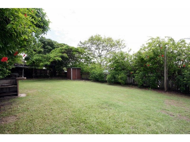 19 Adrian Street, Margate QLD 4019