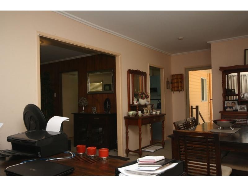 15a Michel Road, Scarborough QLD 4020