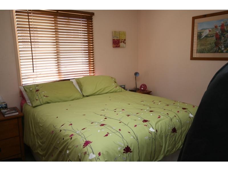 15a Michel Road, Scarborough QLD 4020