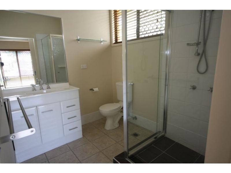 77 Dover Road, Margate QLD 4019