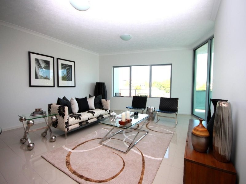 Unit 8/2 Beaconsfield Street, Margate QLD 4019