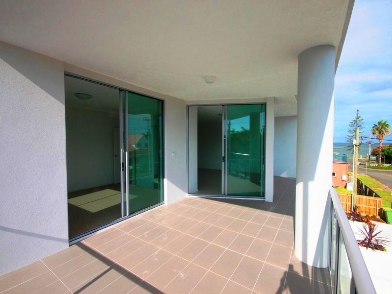 Unit 8/2 Beaconsfield Street, Margate QLD 4019