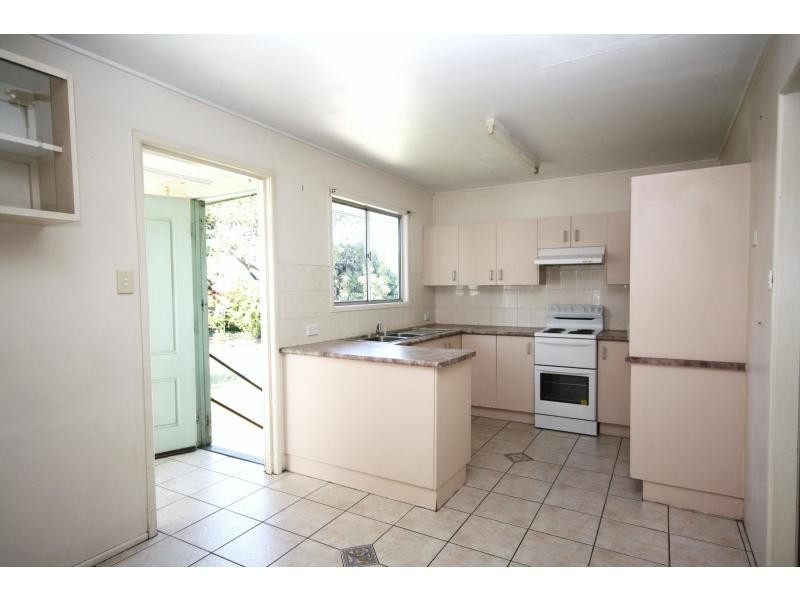 9 Jamond Street, Kippa-ring QLD 4021