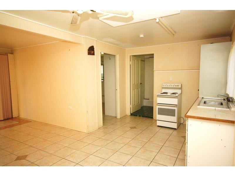 9 Jamond Street, Kippa-ring QLD 4021