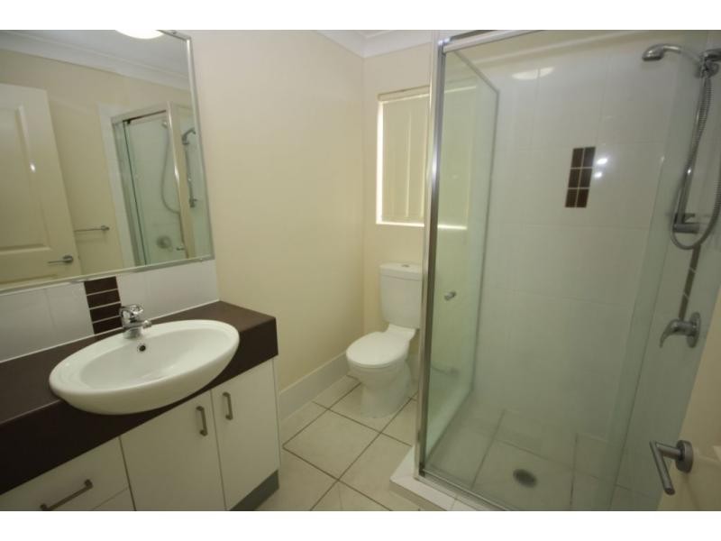 Unit 2/15 Lane Street, Clontarf QLD 4019