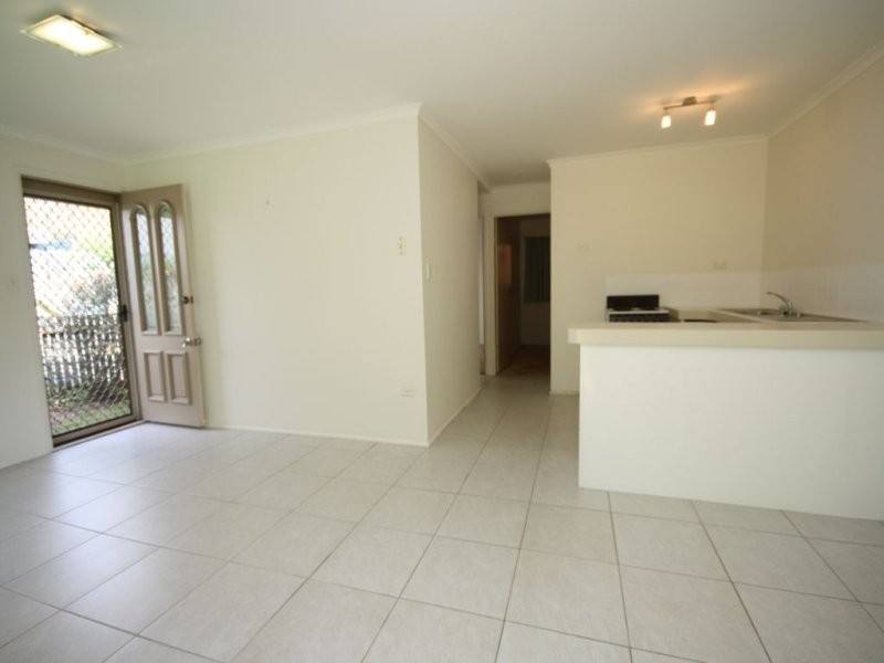 Unit 3/241a Klingner Road, Kippa-ring QLD 4021