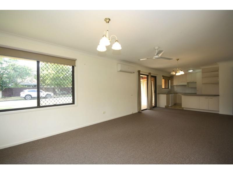 7 Williams Street, Redcliffe QLD 4020