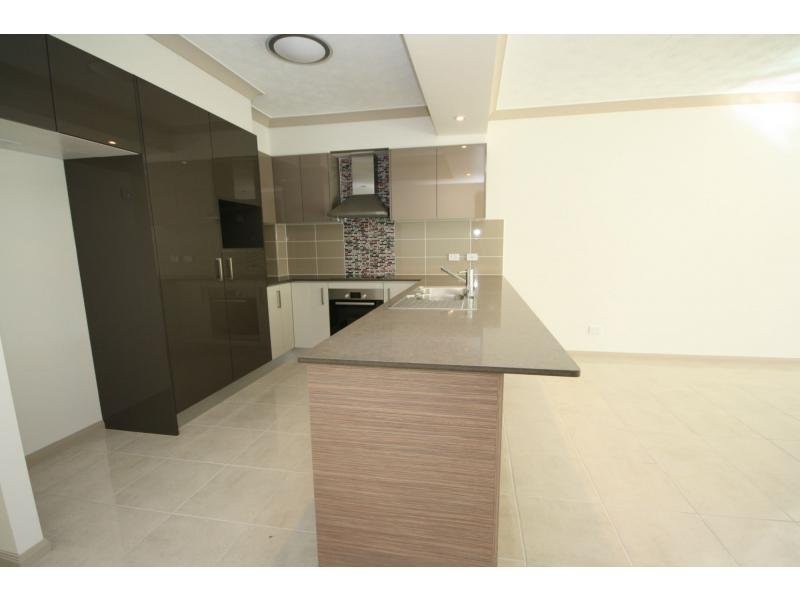 Unit 3/51 Whytecliffe Parade, Woody Point QLD 4019