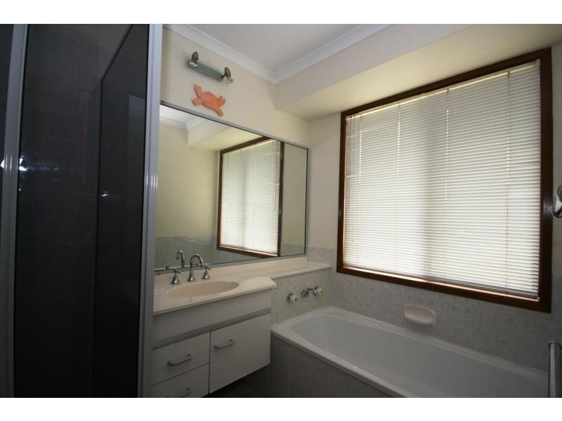 297 Elizabeth Avenue, Clontarf QLD 4019