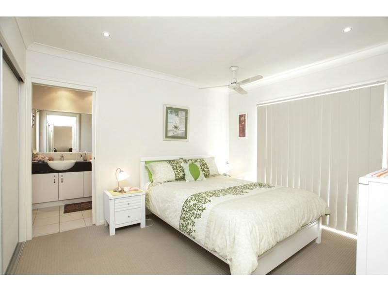 Unit 7/73 Glass House Circuit, Kallangur QLD 4503