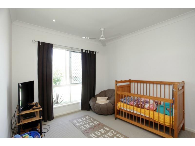 Unit 7/73 Glass House Circuit, Kallangur QLD 4503