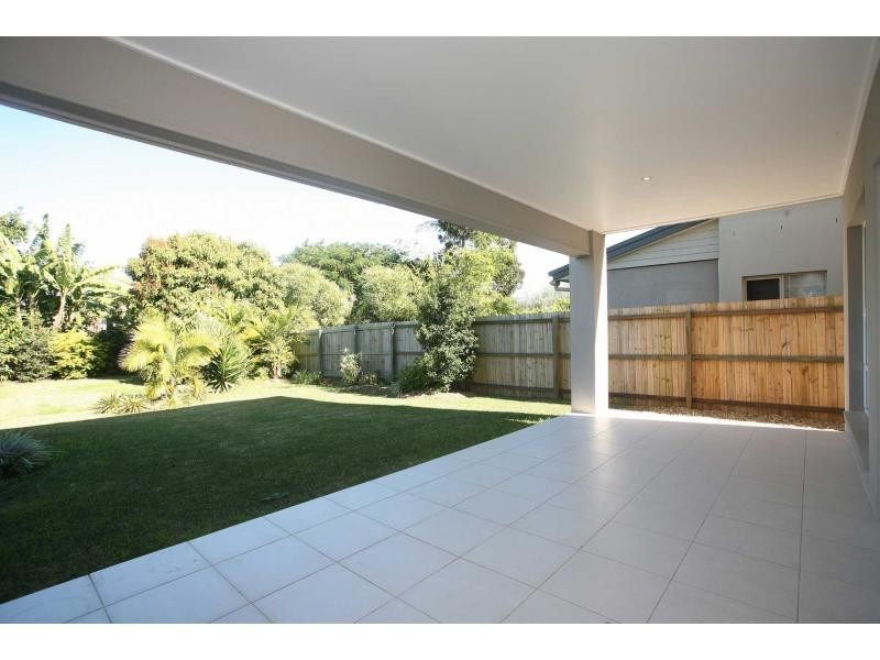 24 Clifford Street, Woody Point QLD 4019