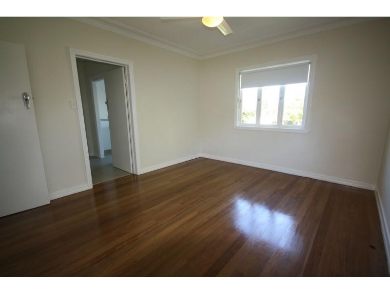 14 Alfred Street, Woody Point QLD 4019