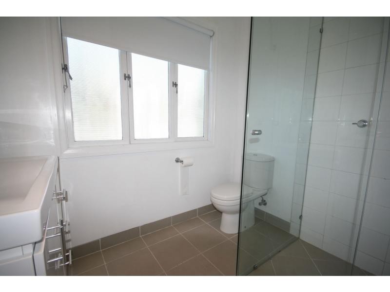14 Alfred Street, Woody Point QLD 4019