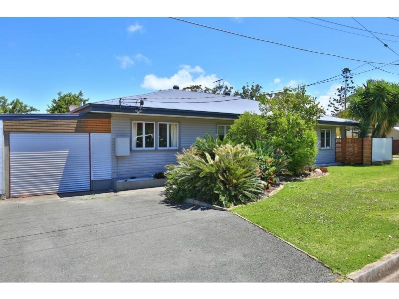8 Frost Street, Clontarf QLD 4019