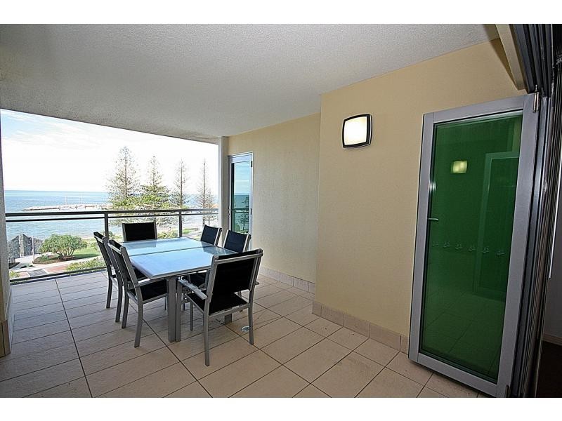 304/185 Redcliffe Parade, Redcliffe QLD 4020