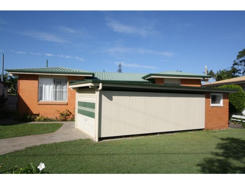 29 Crawford Street, Redcliffe QLD 4020