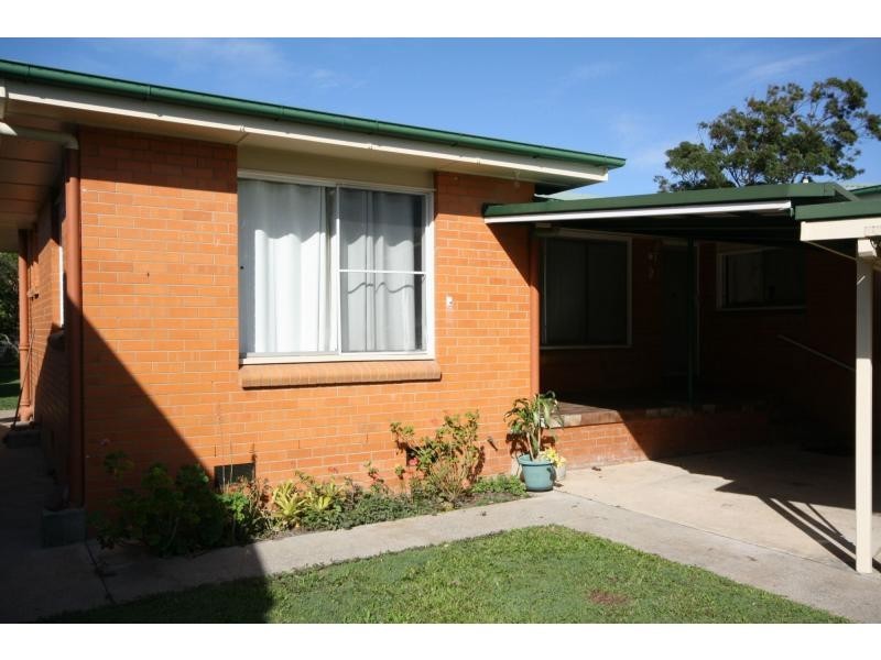 29 Crawford Street, Redcliffe QLD 4020