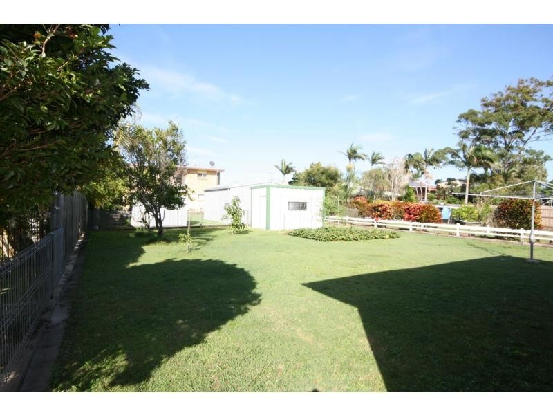 29 Crawford Street, Redcliffe QLD 4020