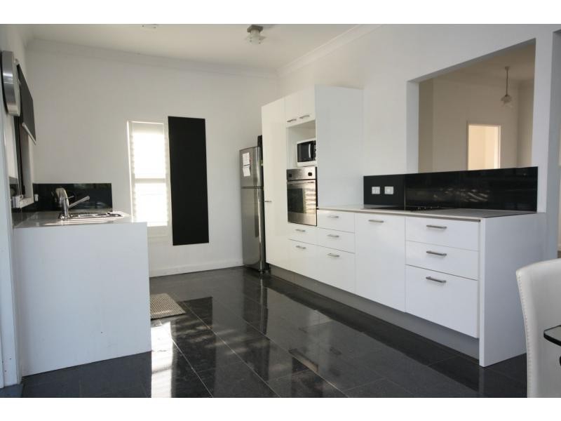 13 Chatham Street, Margate QLD 4019