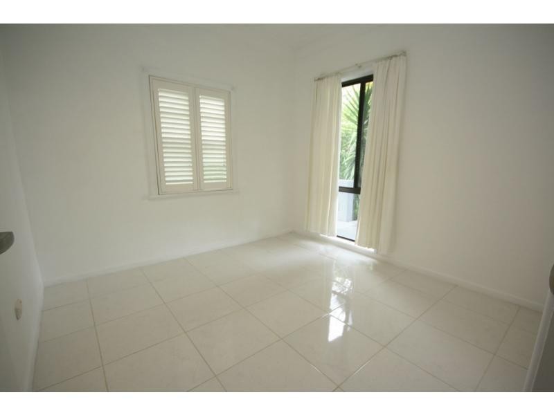 13 Chatham Street, Margate QLD 4019