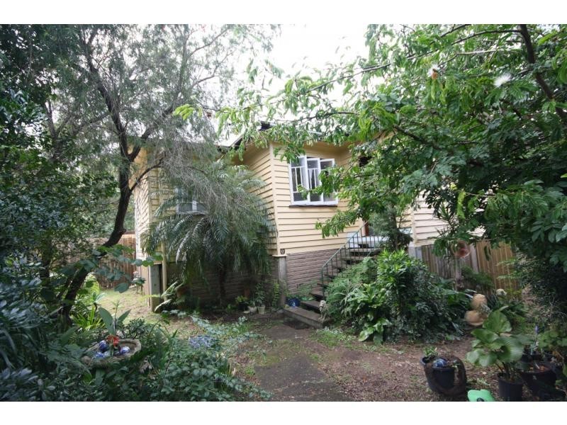 16 Gloucester Street, Brighton QLD 4017