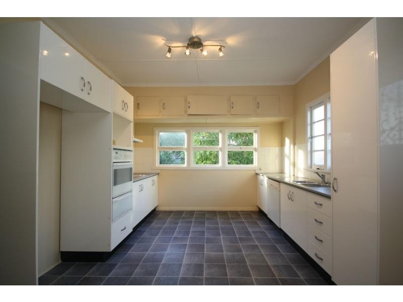 1/36 Langdon Avenue, Margate QLD 4019