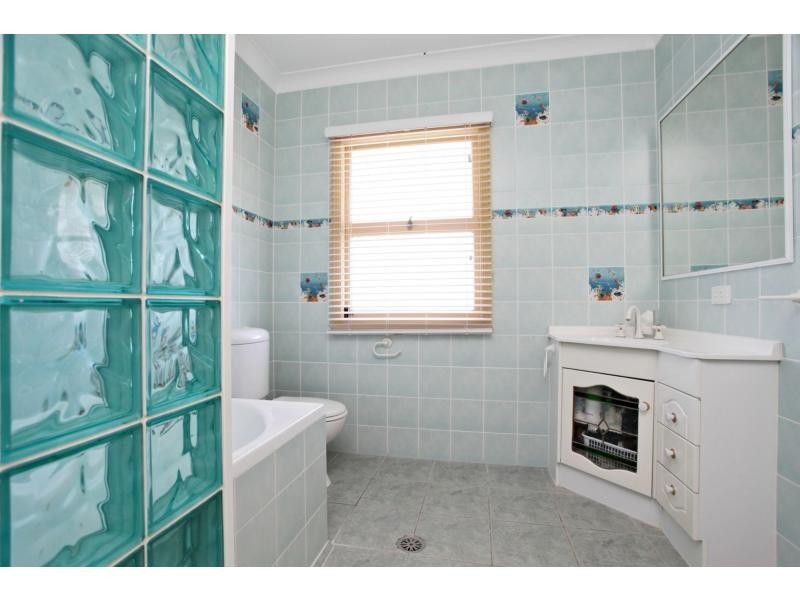 16 Welch Street, Clontarf QLD 4019