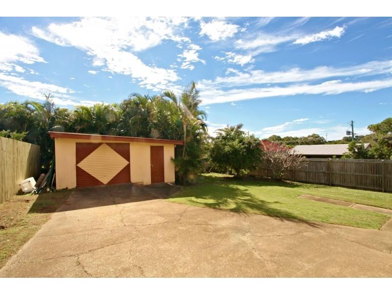 16 Welch Street, Clontarf QLD 4019