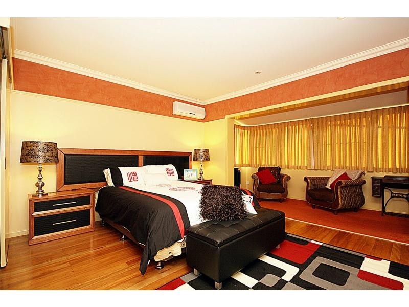 33 Rogers Road, Clontarf QLD 4019