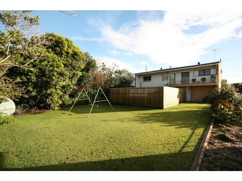 33 Rogers Road, Clontarf QLD 4019