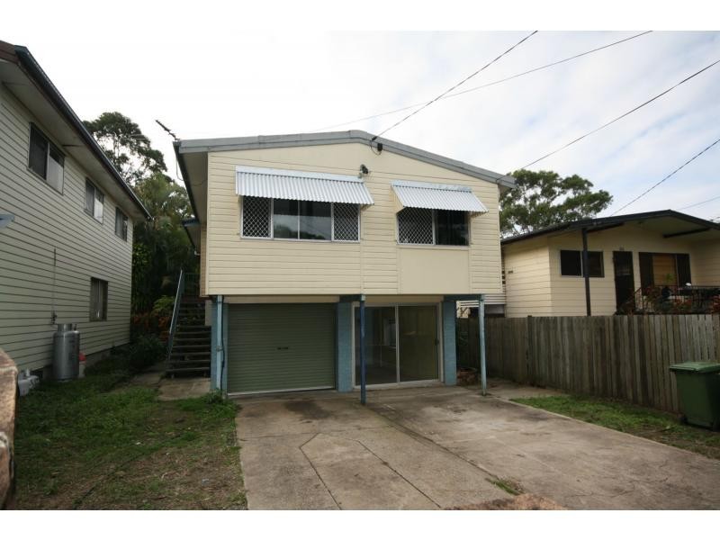 88 Pikett Street, Clontarf QLD 4019