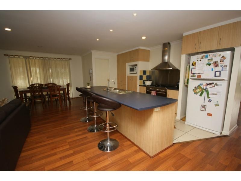 2 Barculdie Crescent, Deception Bay QLD 4508