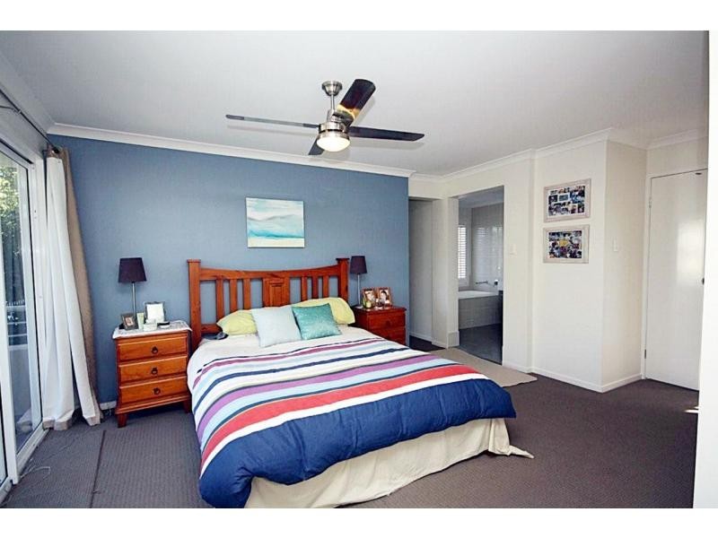 31 Kate Street, Woody Point QLD 4019