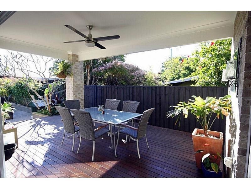 31 Kate Street, Woody Point QLD 4019