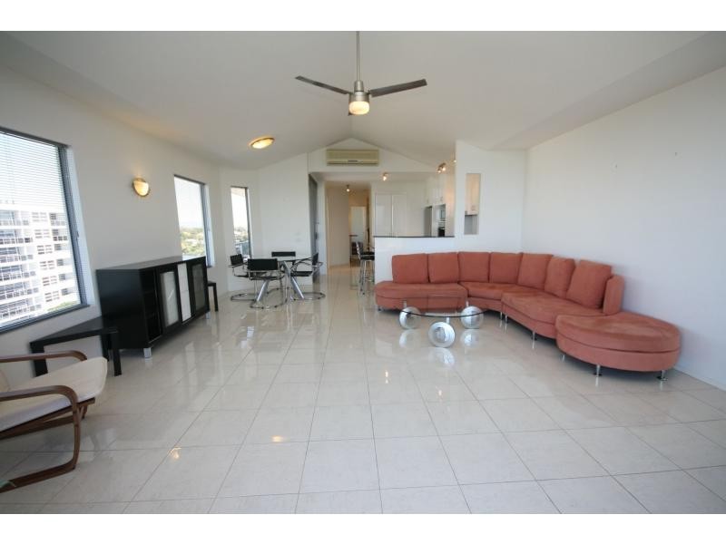 16/109 Landsborough Avenue, Scarborough QLD 4020