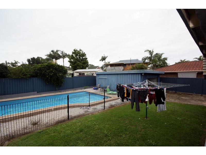 6 Pamrick Crescent, Clontarf QLD 4019