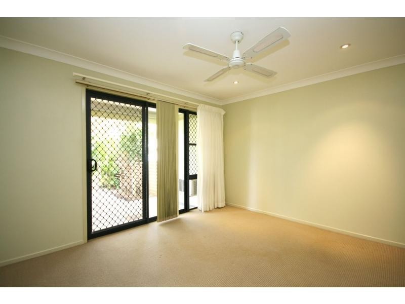 Unit 2/46 Georgina Street, Woody Point QLD 4019