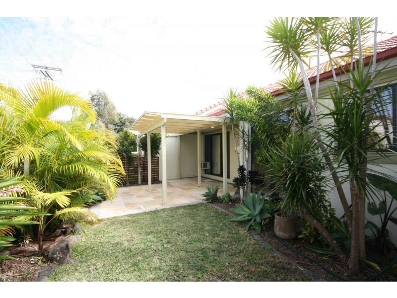 Unit 2/46 Georgina Street, Woody Point QLD 4019